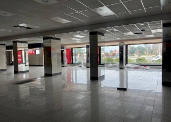 Ricezione / Lobby - Commercial Premises san padre pio
 
25, Bastia Umbra - photo 15