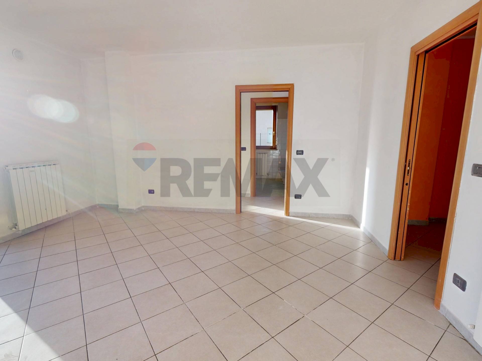 Stanza vuota - Four-room apartment VIA SOLFERINO
 
8, Marsciano - photo 3
