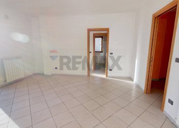 Stanza vuota - Quadrilocale VIA SOLFERINO
 
8, Marsciano - foto 3