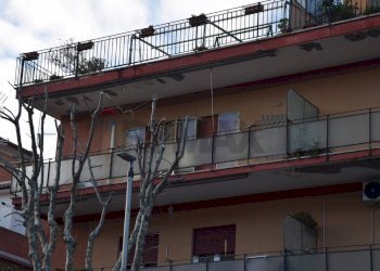 Edificio all\'aperto - Four-room apartment Viale Danimarca
 
57, Pomezia - photo 4