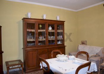 Sala da pranzo - Four-room apartment Viale Danimarca
 
57, Pomezia - photo 10