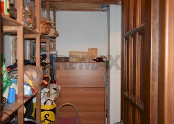 Dispensa di stoccaggio - Four-room apartment Viale Danimarca
 
57, Pomezia - photo 28