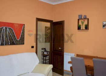 Sala da pranzo - Four-room apartment Viale Danimarca
 
57, Pomezia - photo 30