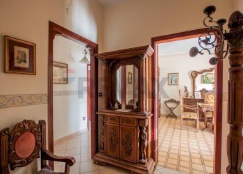 Hall / corridoio - Appartamento VIA M. BONANNO
 
49, Siracusa - foto 6