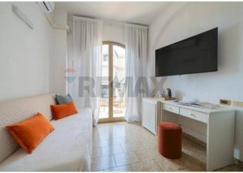 Soggiorno - Appartamento traversa A di via Gaetano martino, Taormina - foto 17