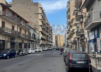 Edificio all\'aperto - Box Viale Mario Rapisardi, Catania - foto 3