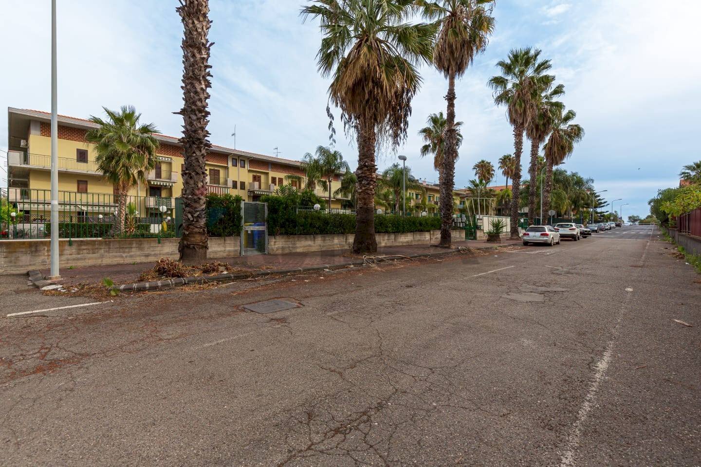 Edificio all\'aperto - Two-room apartment Via Dottor Carbone
 
27, Mascali - photo 2