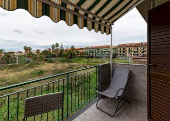 Balcone - Bilocale Via Dottor Carbone
 
27, Mascali - foto 15