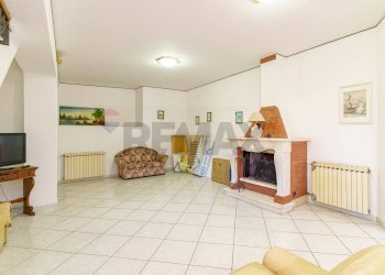 Soggiorno - Villa Gravina di Catania - foto 17