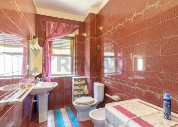 Bagno - Quadrilocale Corso Indipendenza
 
225, Catania - foto 9