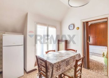 Sala da pranzo - Two-room apartment Via Lorenteggio
 
238, Milano - photo 11