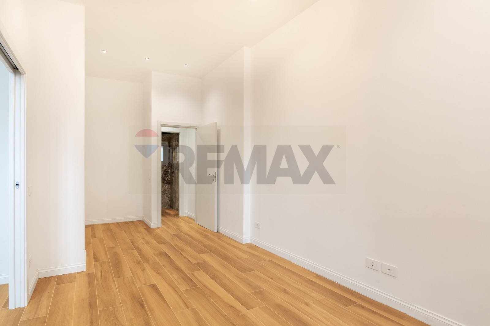 Stanza vuota - Bilocale Via Bolzano
40, Cologno Monzese - foto 3