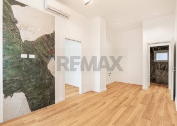 Stanza vuota - Bilocale Via Bolzano
 
40, Cologno Monzese - foto 1