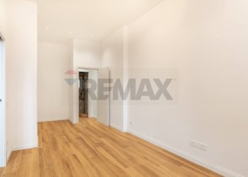 Stanza vuota - Bilocale Via Bolzano
 
40, Cologno Monzese - foto 3