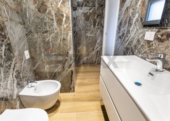 Bagno - Bilocale Via Bolzano
 
40, Cologno Monzese - foto 12