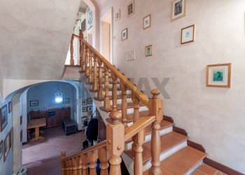 Scale - Villa Via San Martino e Solferino
 
18, Gazzuolo - foto 10