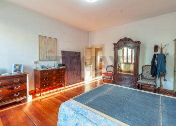 Camera / camera da letto - Villa Via San Martino e Solferino
 
18, Gazzuolo - foto 29