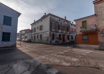 Edificio all\'aperto - Villa Via San Martino e Solferino
 
18, Gazzuolo - foto 36