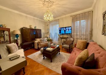 Soggiorno - Three-room apartment Via Ugo Foscolo
 
37, Trieste - photo 1