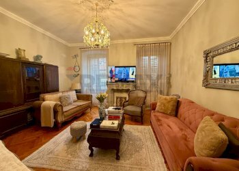 Soggiorno - Three-room apartment Via Ugo Foscolo
 
37, Trieste - photo 2