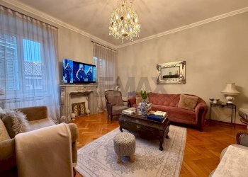 Soggiorno - Three-room apartment Via Ugo Foscolo
 
37, Trieste - photo 3