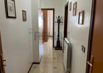 Hall / corridoio - Quadrilocale VIA ACHILLE ADORNO
 
6, Siracusa - foto 13