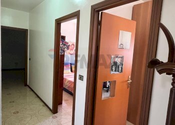 Hall / corridoio - Quadrilocale VIA ACHILLE ADORNO
 
6, Siracusa - foto 18