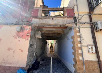 Edificio all\'aperto - Casa indipendente Via Eveneto
 
27, Siracusa - foto 15