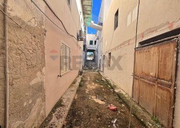 Edificio all\'aperto - Casa indipendente Via Eveneto
 
27, Siracusa - foto 49