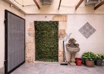 Dettagli - Casa indipendente Via Eveneto
 
27, Siracusa - foto 10