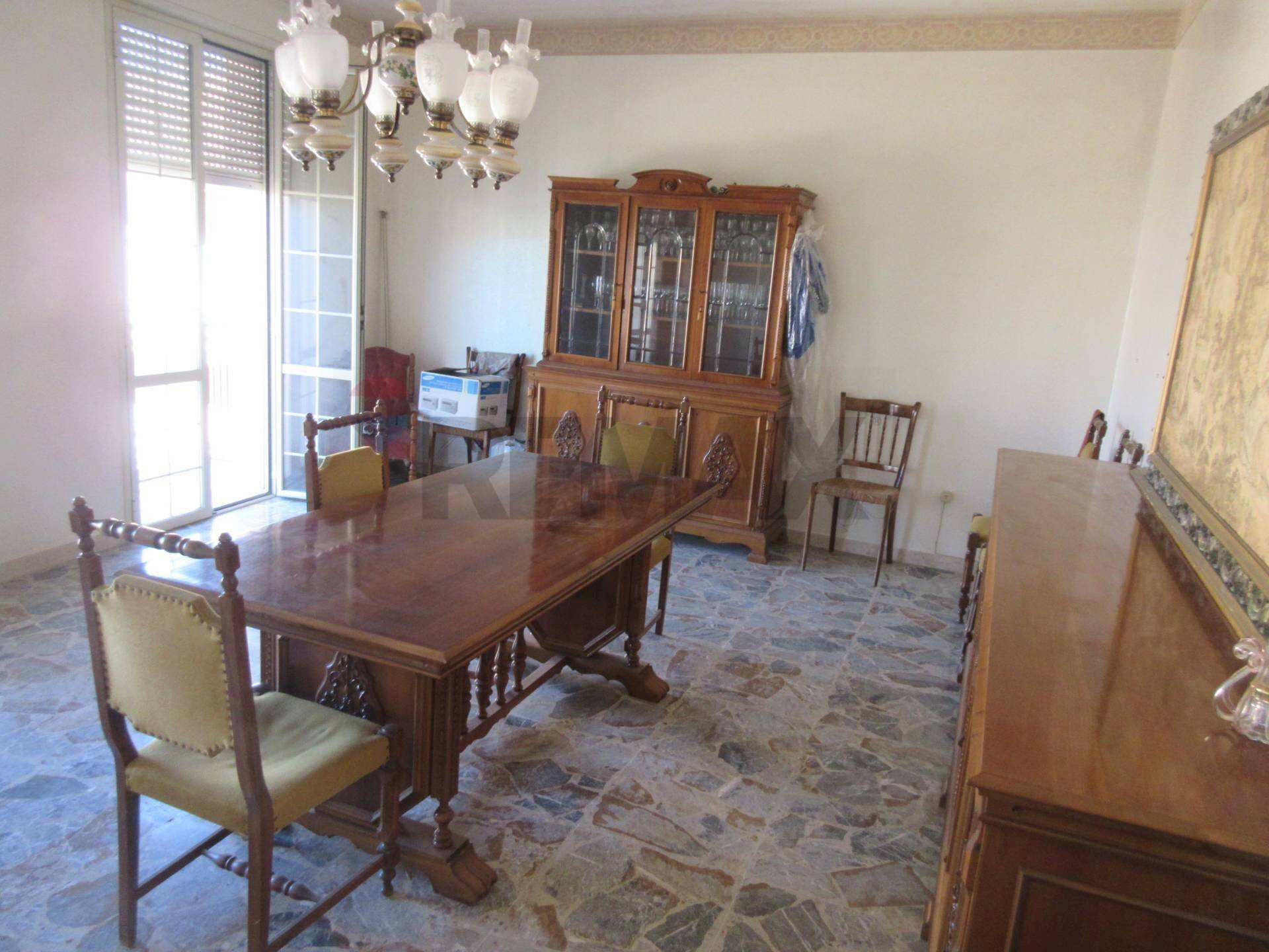 Salone - Appartamento Via Megara
 
414, Augusta - foto 1