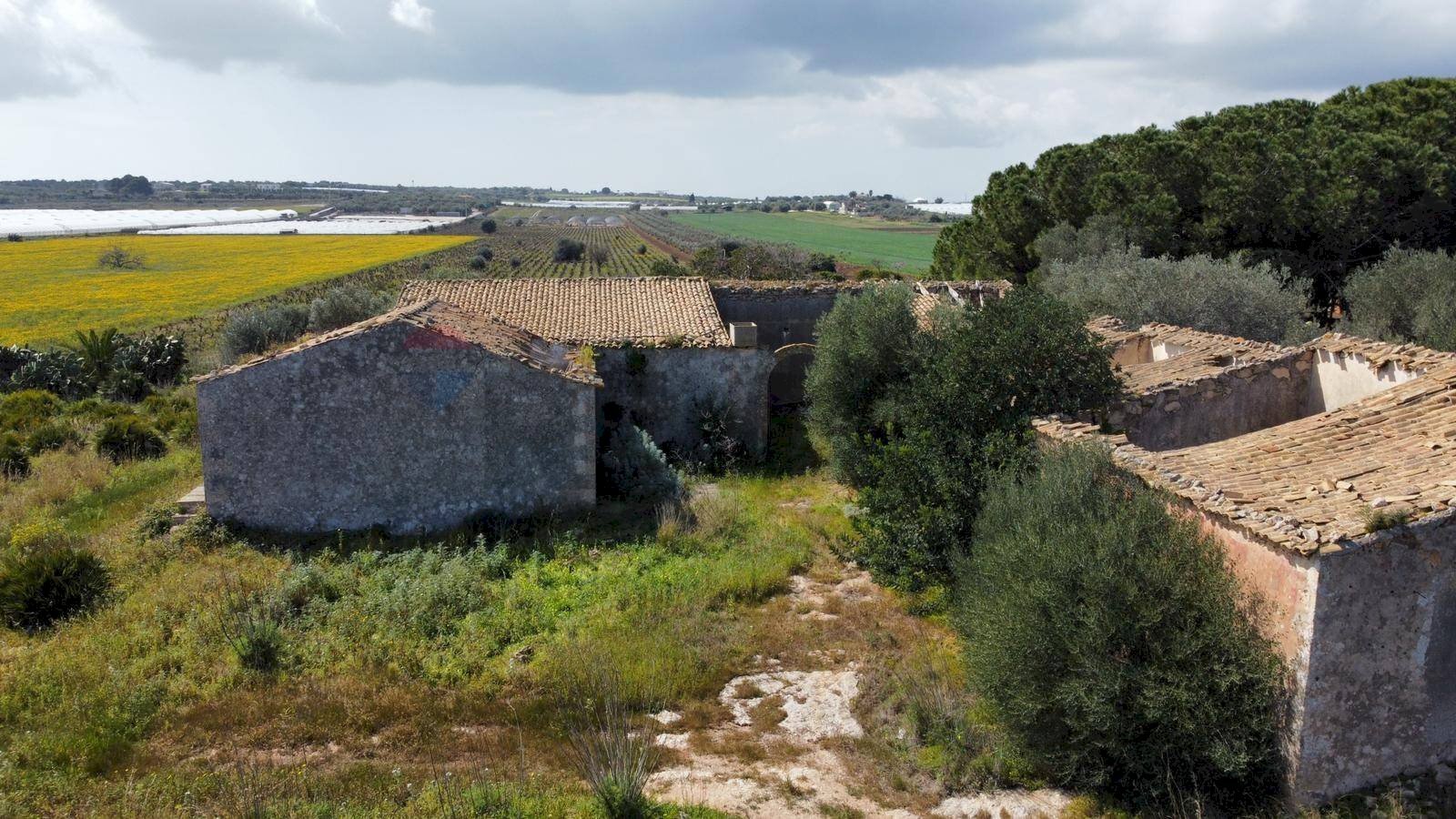 Vista delle montagne - Rustic SP 85 Contrada Triona Casalotto, Noto - photo 3