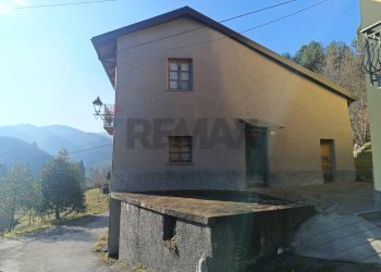 Casa all\'aperto - Casa indipendente Località Navalle
 
36, Bormida - foto 6