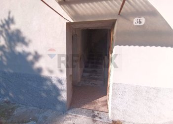 Edificio all\'aperto - Casa indipendente Località Navalle
 
36, Bormida - foto 10