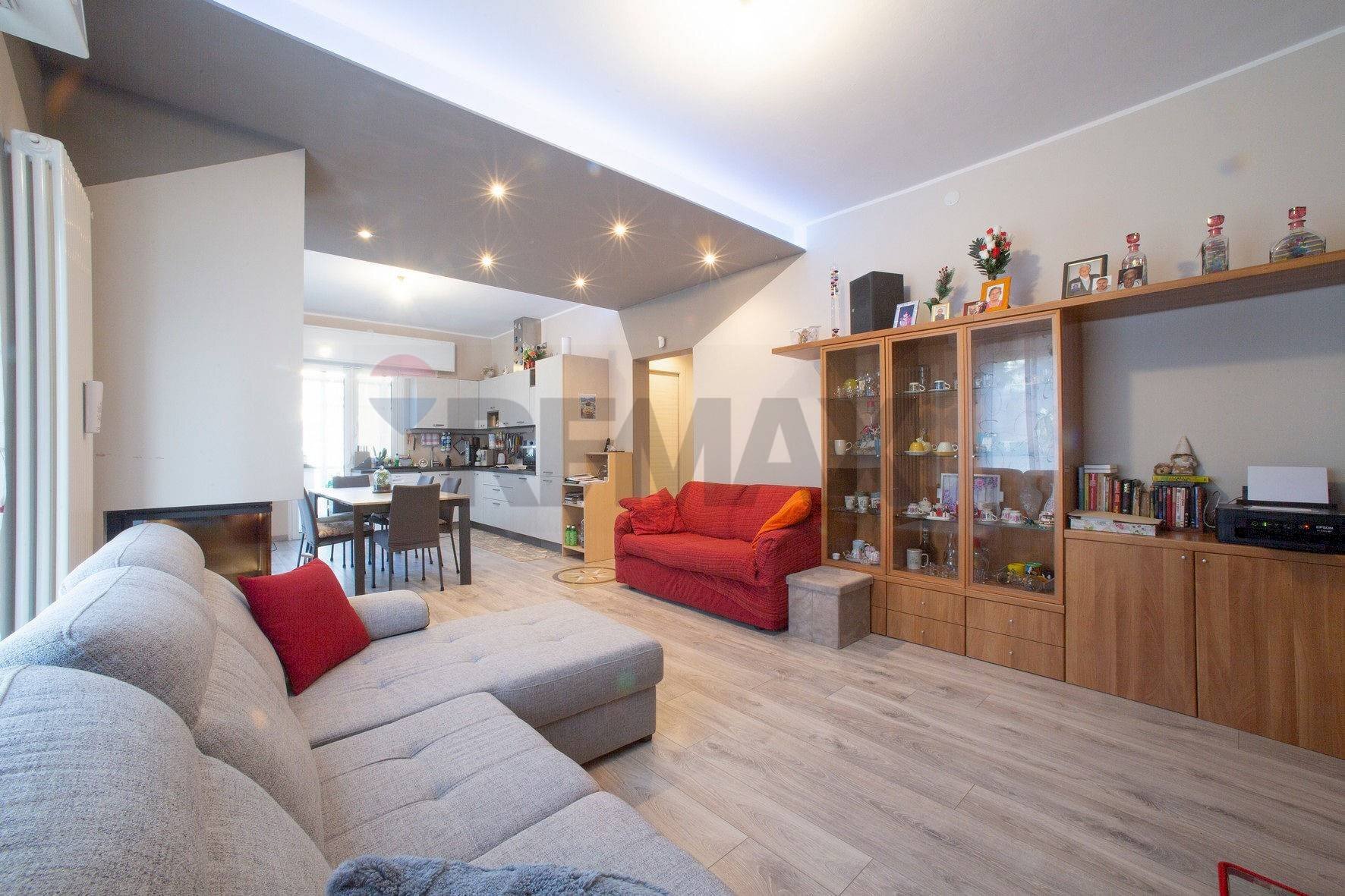 Sala da pranzo - Casa indipendente Via Mazzini
2, Costa Volpino - foto 3