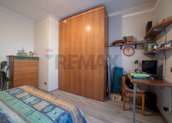 Camera / camera da letto - Casa indipendente Costa Volpino - foto 14