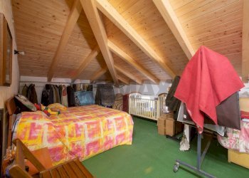 Camera / camera da letto - Casa indipendente Costa Volpino - foto 36