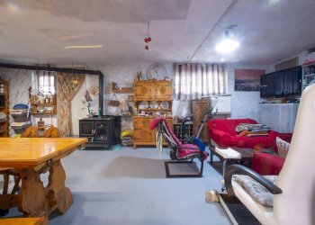 Dispensa di stoccaggio - Casa indipendente Costa Volpino - foto 42