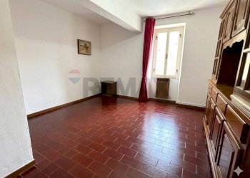 Stanza vuota - Quadrilocale Bienno - foto 1