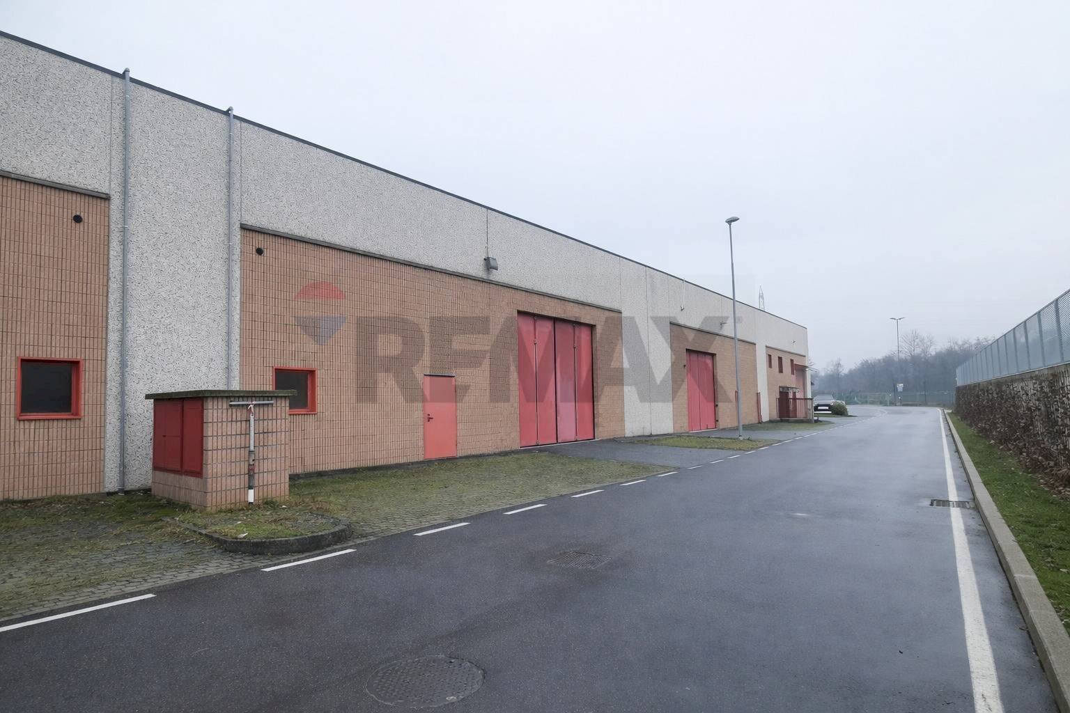 Capannone-esterno - Capannone Via Dante Alighieri
101, Almenno San Bartolomeo - foto 2