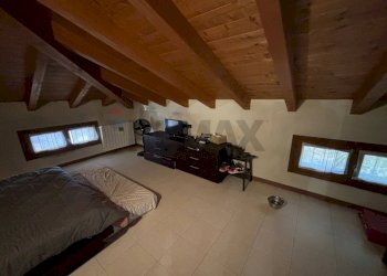 Camera / camera da letto - Quadrilocale Brembate - foto 20