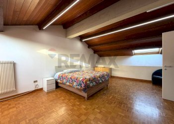 Camera / camera da letto - Quadrilocale Contrà della Misericordia
 
14, Vicenza - foto 21