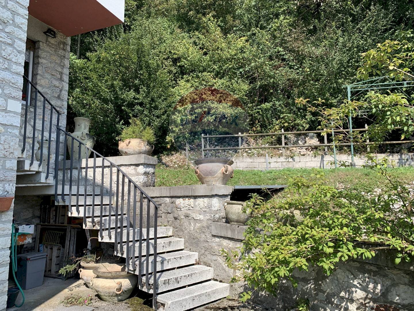 Giardino - Villa a Schiera Via Dante Alighieri
 
42, Arsiè - foto 3