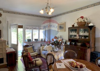 Sala da pranzo - Villa a Schiera Via Dante Alighieri
 
42, Arsiè - foto 4