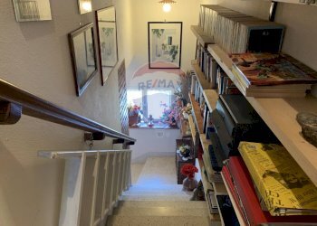 Scale - Villa a Schiera Via Dante Alighieri
 
42, Arsiè - foto 16