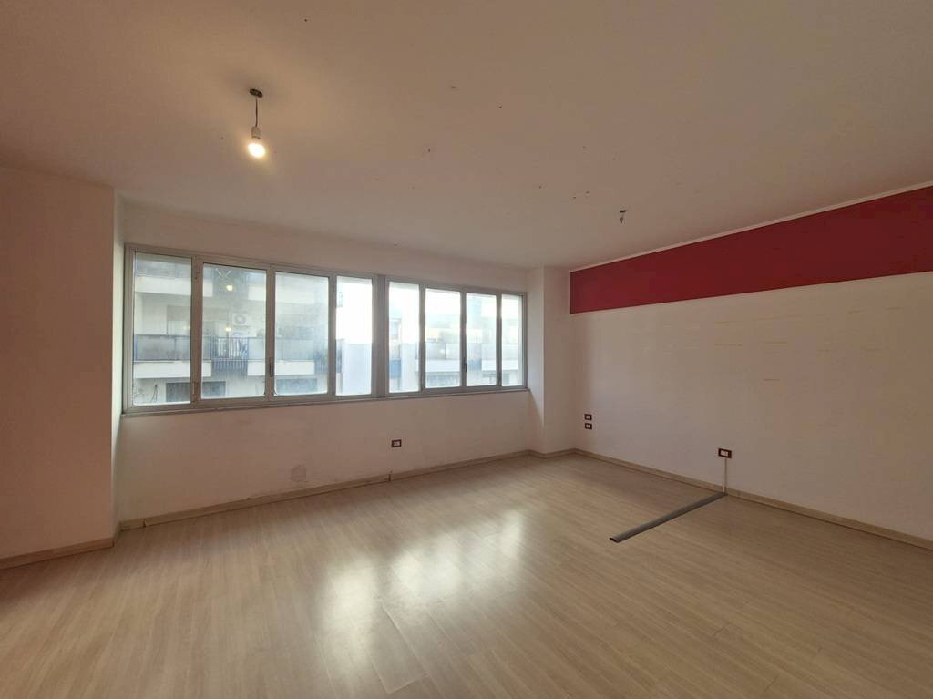 Foto 2 - Ufficio Via Briuccia
 
52, Palermo - foto 2