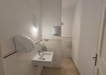 Foto 21 - Office Via Briuccia
 
52, Palermo - photo 21