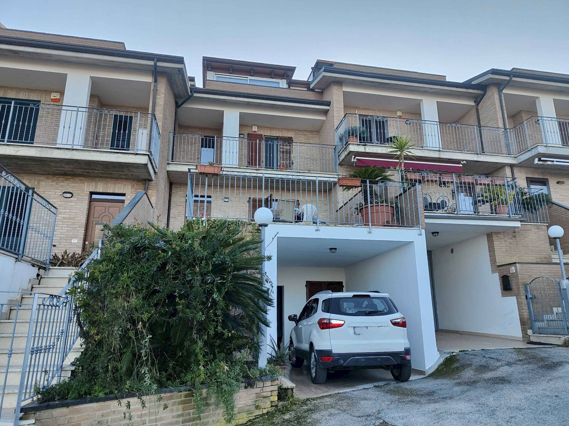 Foto 2 - Terraced Villa Via Setti Carraro
 
17, Acquaviva Picena - photo 2