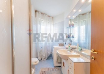 Bagno - Trilocale Corso Sempione
 
165, Busto Arsizio - foto 17