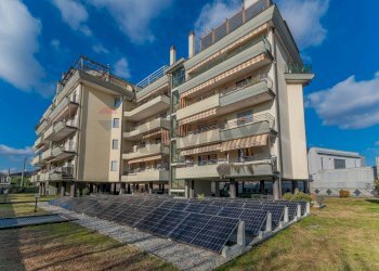 Edificio all\'aperto - Trilocale Corso Sempione
 
165, Busto Arsizio - foto 31